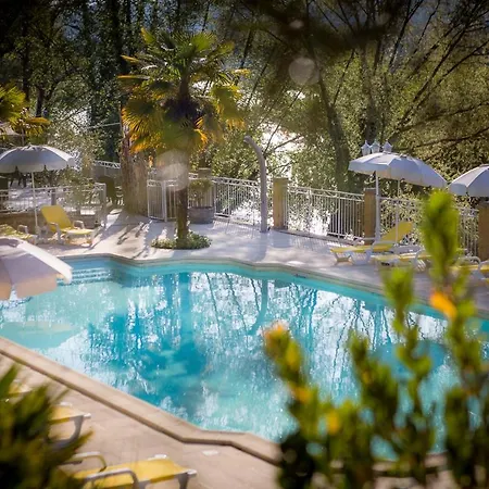 Holiday home Saussignac *